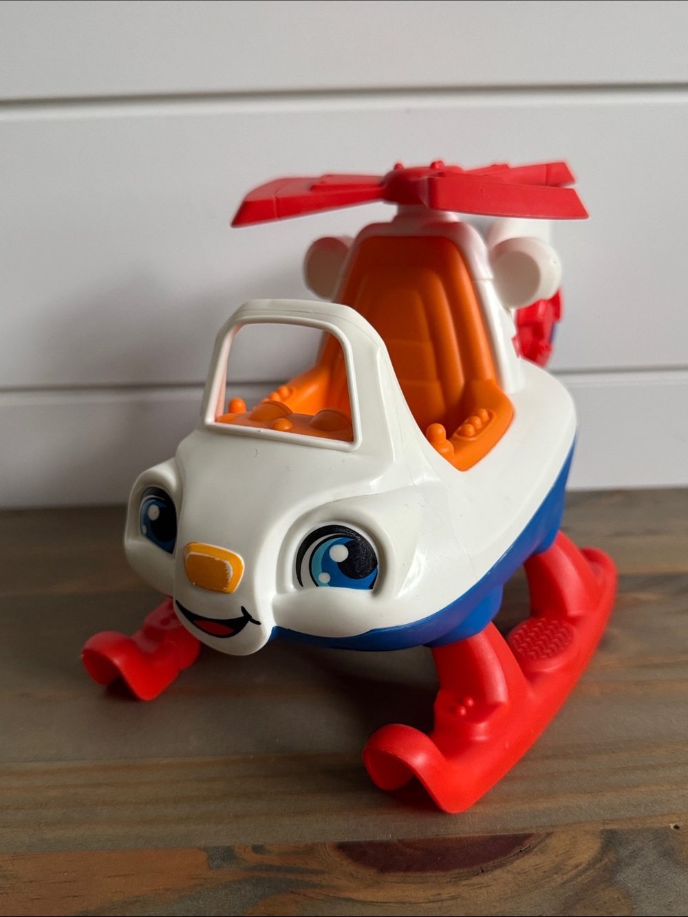 Fisher-Price | Little People: Helicopter (2015) - Toy Helicopter with Sounds